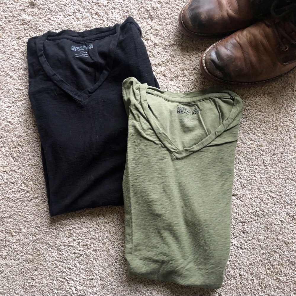 2 Kenneth Cole Reaction short sleeve t shirts